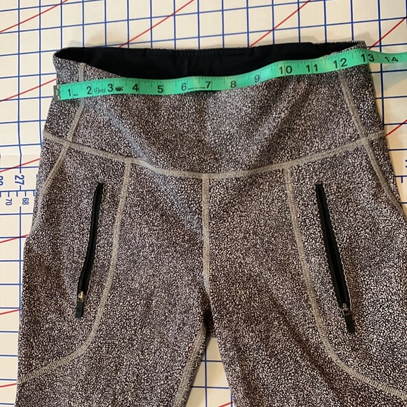Lulu lemon pants small - Picture 2 of 5